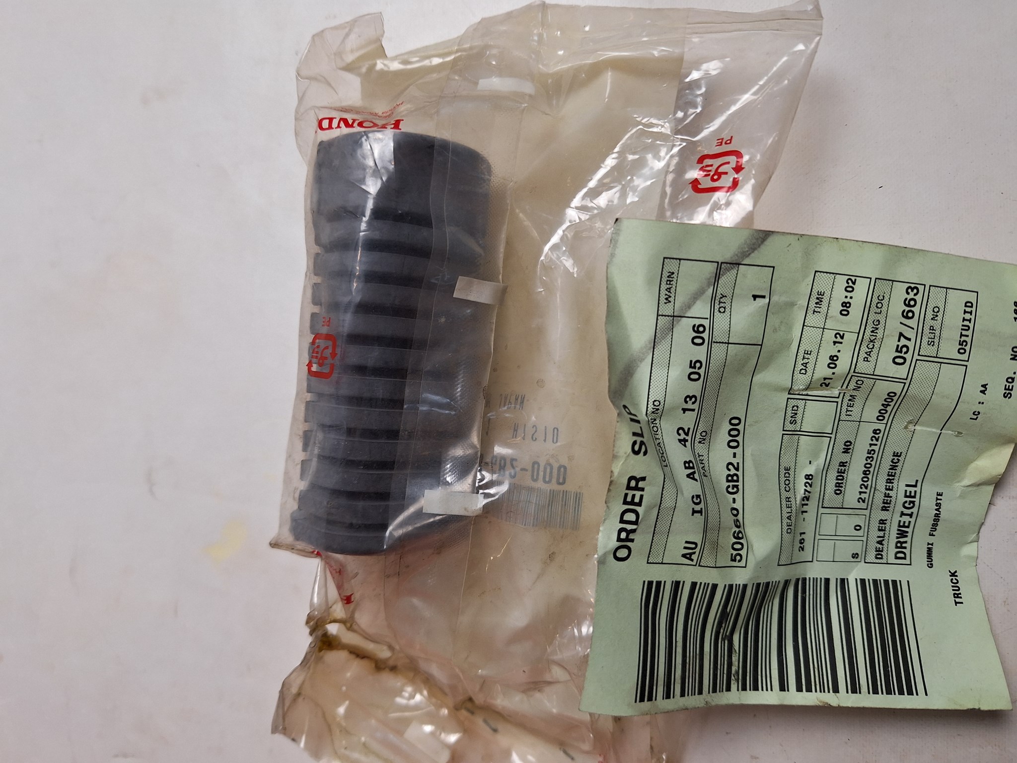 Picture of GUMMI FUSSRASTE  50660-GB2-000  Z 50 RC 